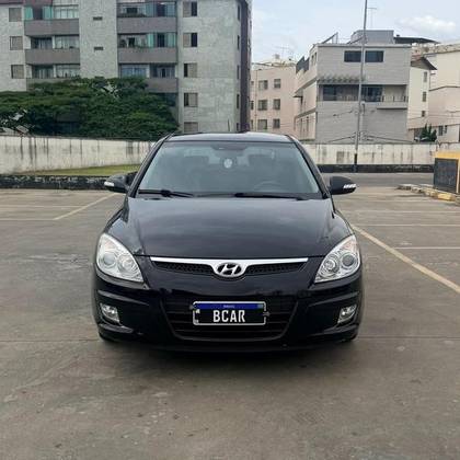 HYUNDAI I30 2.0 MPFI GLS 16V GASOLINA 4P MANUAL HYUNDAI I30 2.0 MPFI GLS 16V GASOLINA 4P MANUAL
